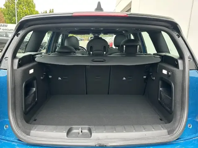 MINI Cooper Clubman