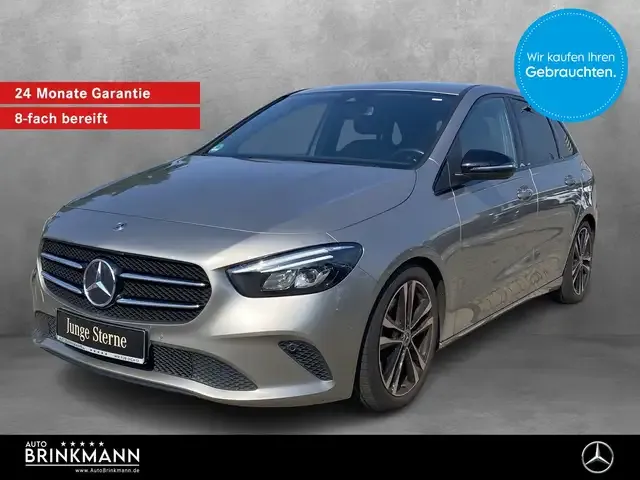Mercedes-Benz B 220