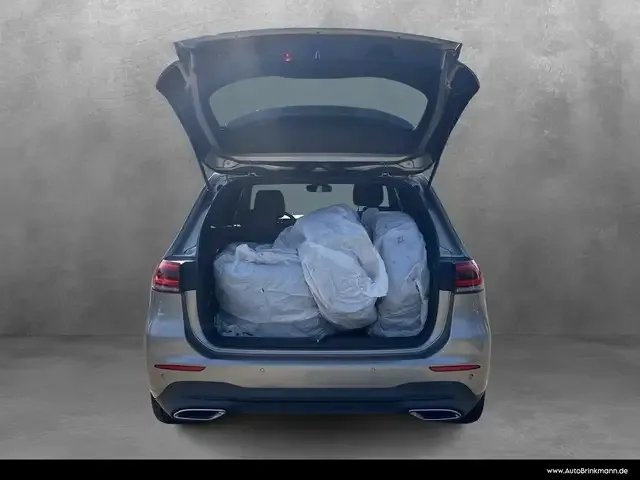 Mercedes-Benz B 220