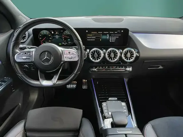 Mercedes-Benz GLA 250