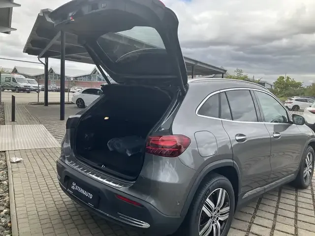 Mercedes-Benz EQA 250