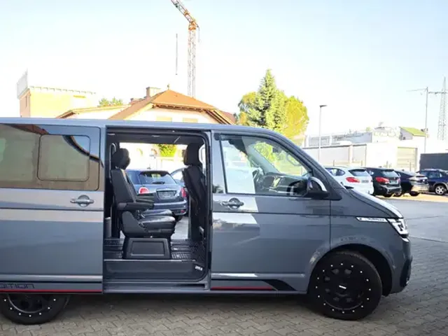 Volkswagen T6.1 Multivan