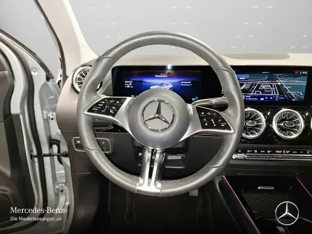 Mercedes-Benz EQA 350