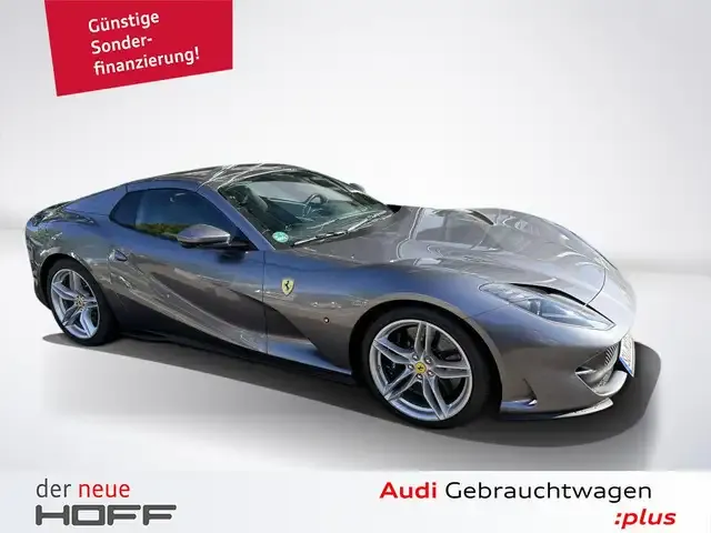 Ferrari 812