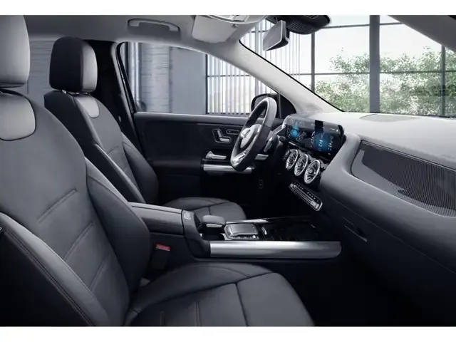 Mercedes-Benz GLA 220