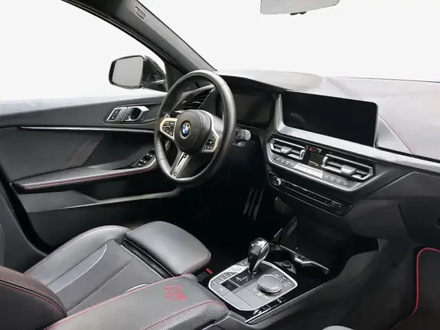 BMW 128