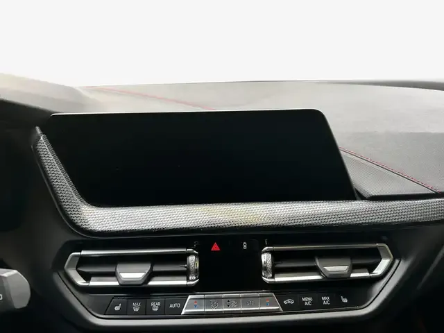 BMW 128