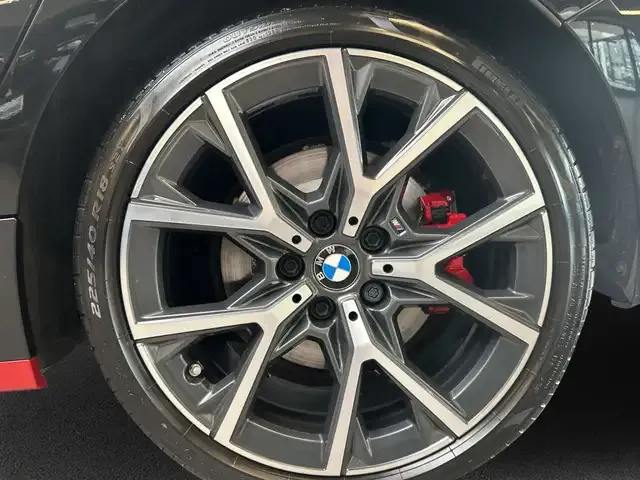 BMW 128