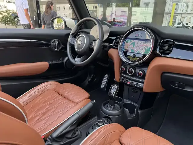 MINI John Cooper Works Cabrio