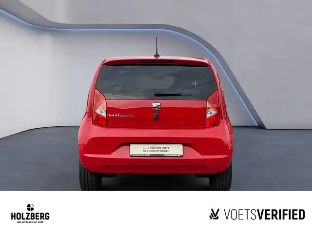 SEAT Mii