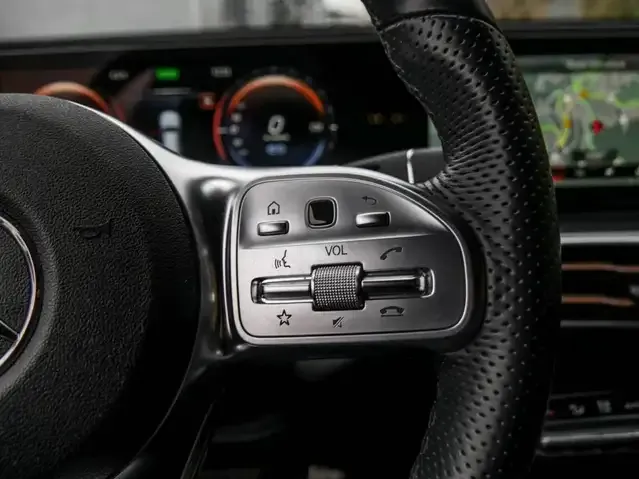 Mercedes-Benz EQC 400