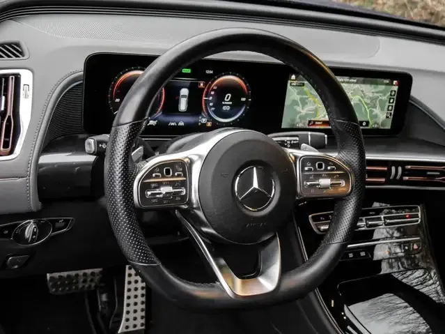 Mercedes-Benz EQC 400