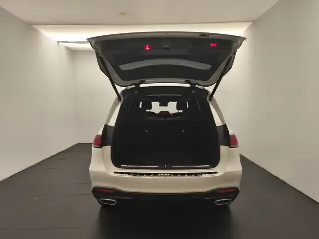 Mercedes-Benz GLS 400