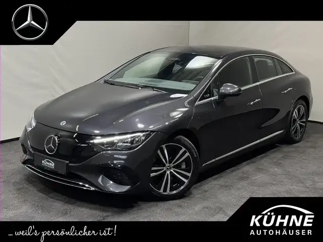Mercedes-Benz EQE 300