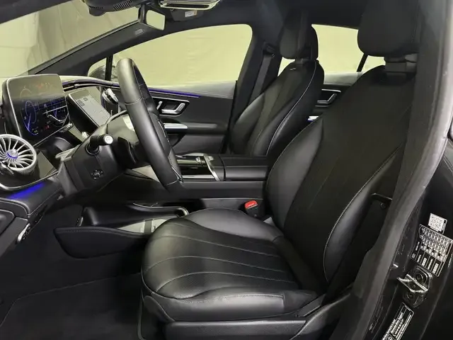 Mercedes-Benz EQE 300