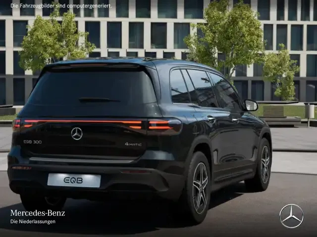 Mercedes-Benz EQB 300