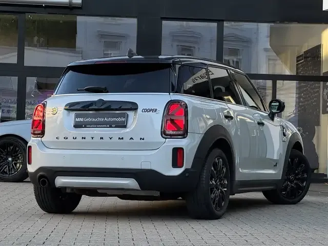 MINI Cooper SE Countryman
