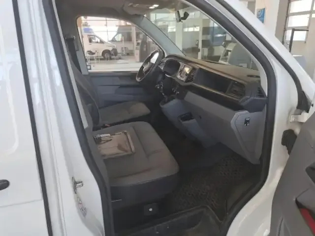 Volkswagen T6.1 Transporter