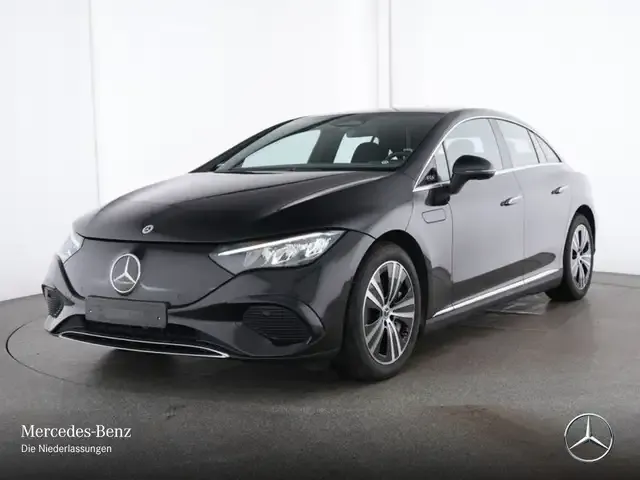 Mercedes-Benz EQE 300