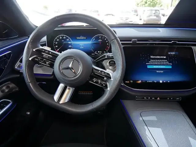 Mercedes-Benz E 300