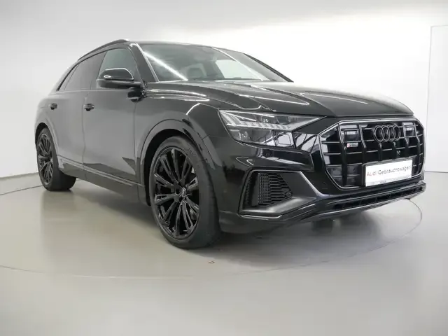 Audi SQ8