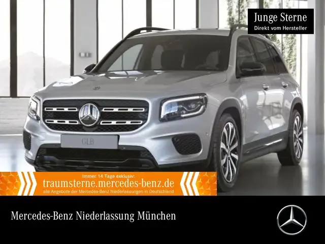 Mercedes-Benz GLB 220