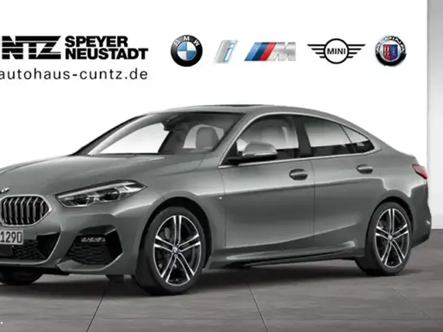 BMW 220