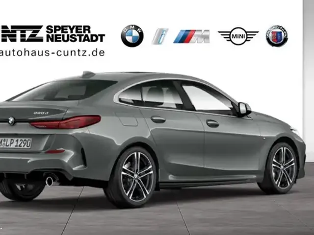 BMW 220