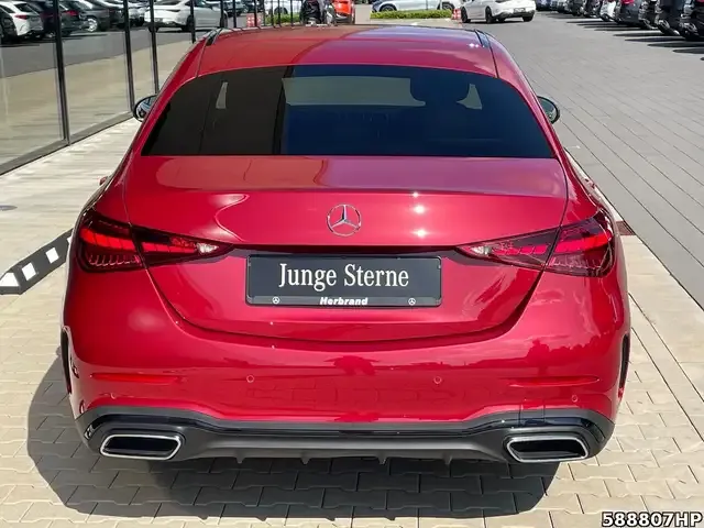 Mercedes-Benz C 300