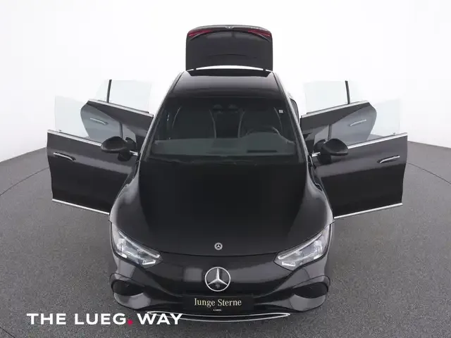 Mercedes-Benz EQE 300