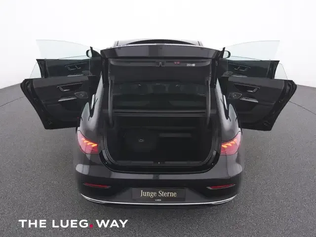 Mercedes-Benz EQE 300