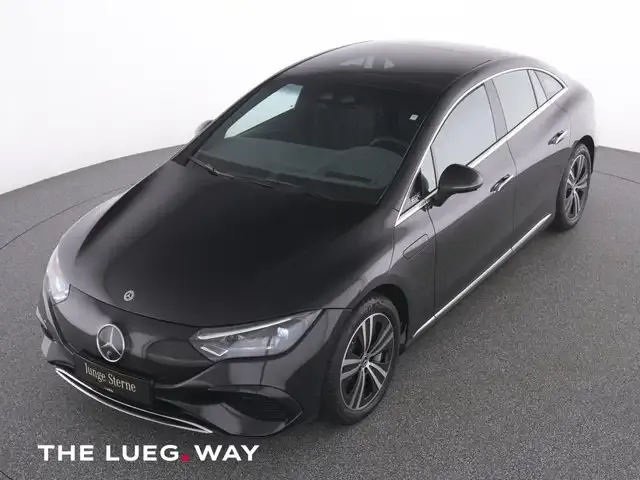 Mercedes-Benz EQE 300