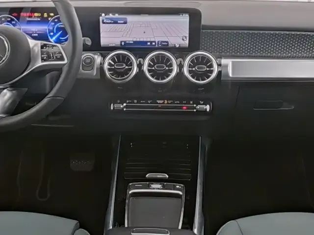 Mercedes-Benz EQB 250