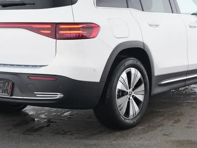 Mercedes-Benz EQB 250