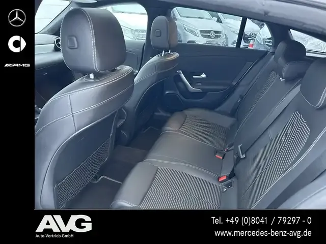 Mercedes-Benz CLA 180