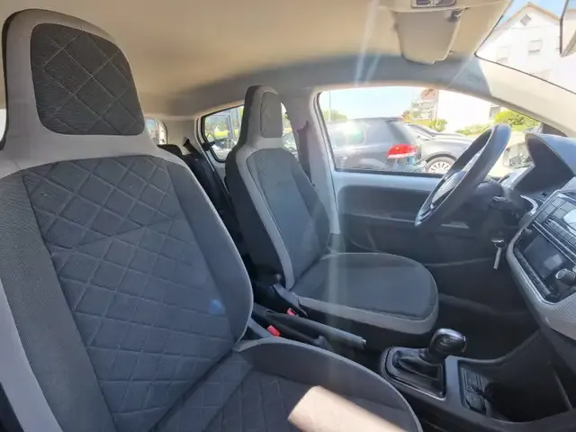 Volkswagen e-up!