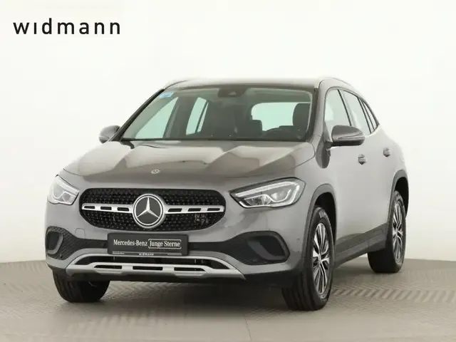Mercedes-Benz GLA 250
