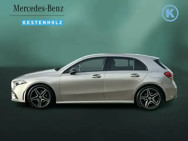 Mercedes-Benz A 220