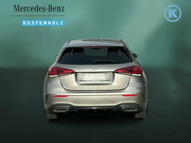 Mercedes-Benz A 220