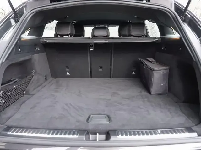 Mercedes-Benz EQC 400