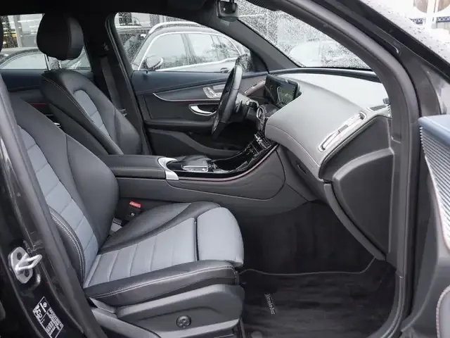 Mercedes-Benz EQC 400