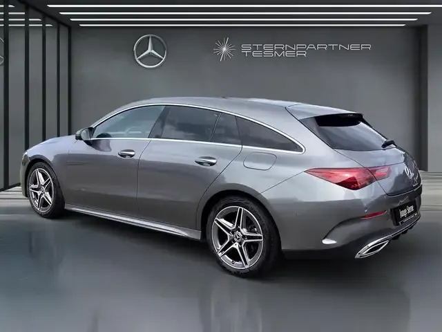Mercedes-Benz CLA 180