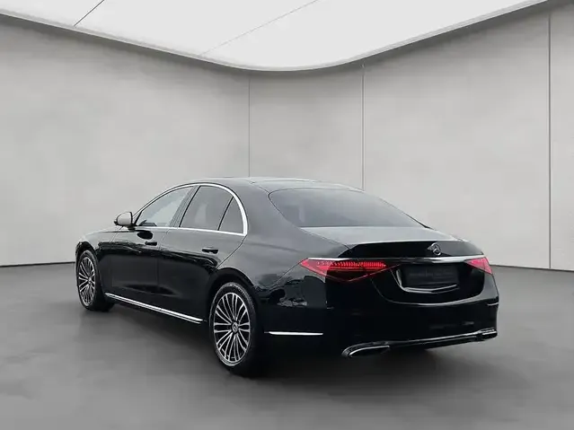 Mercedes-Benz S 400