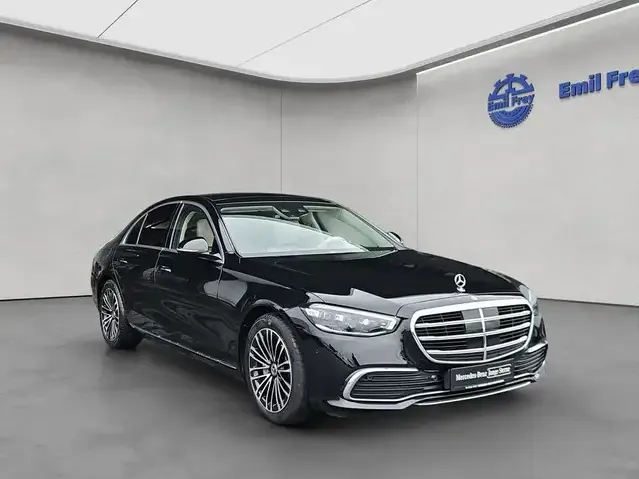 Mercedes-Benz S 400
