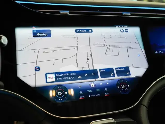 Mercedes-Benz EQE SUV