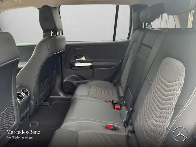Mercedes-Benz EQB 250