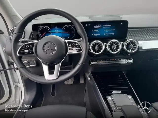 Mercedes-Benz EQB 250