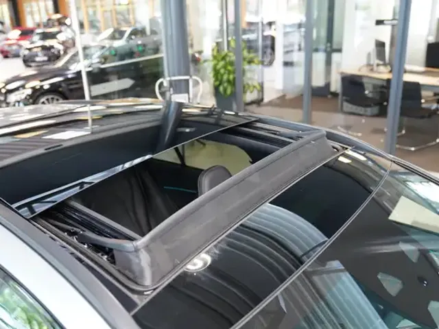 Mercedes-Benz E 53 AMG