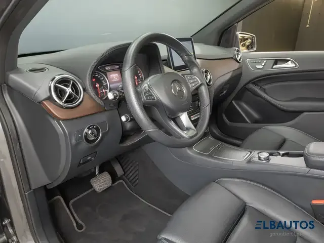 Mercedes-Benz B 250