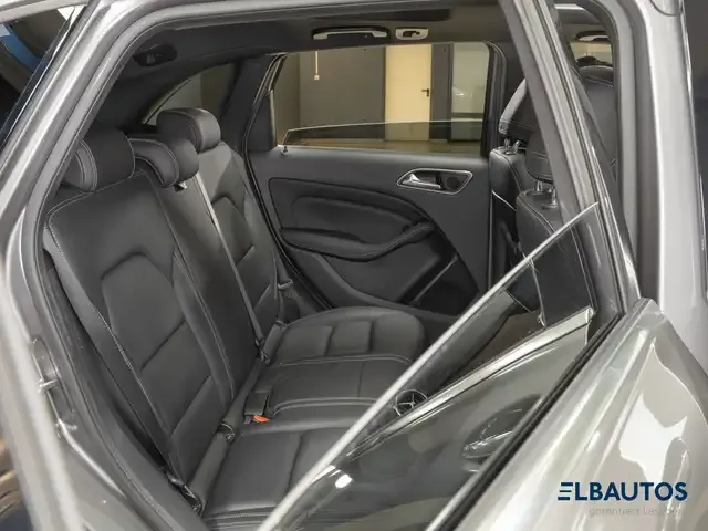 Mercedes-Benz B 250